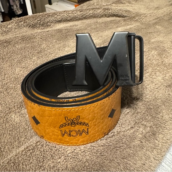 MCM Men's Black and Tan Leather Belt - Picture 1 of 5